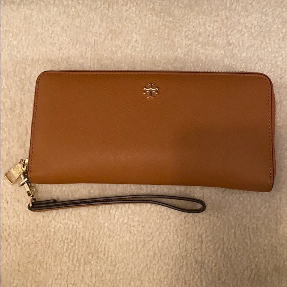 TORY BURCH CONTINENTAL WALLET
